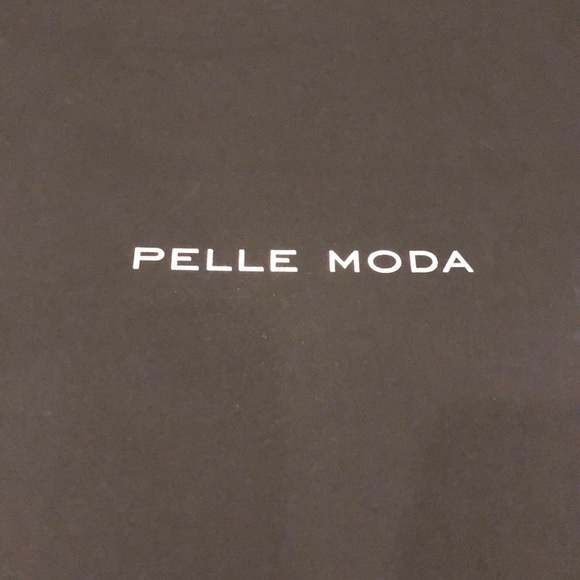 Pelle Moda Wedge Sandel. Women’s 9.5 New with Box. - Picture 8 of 8